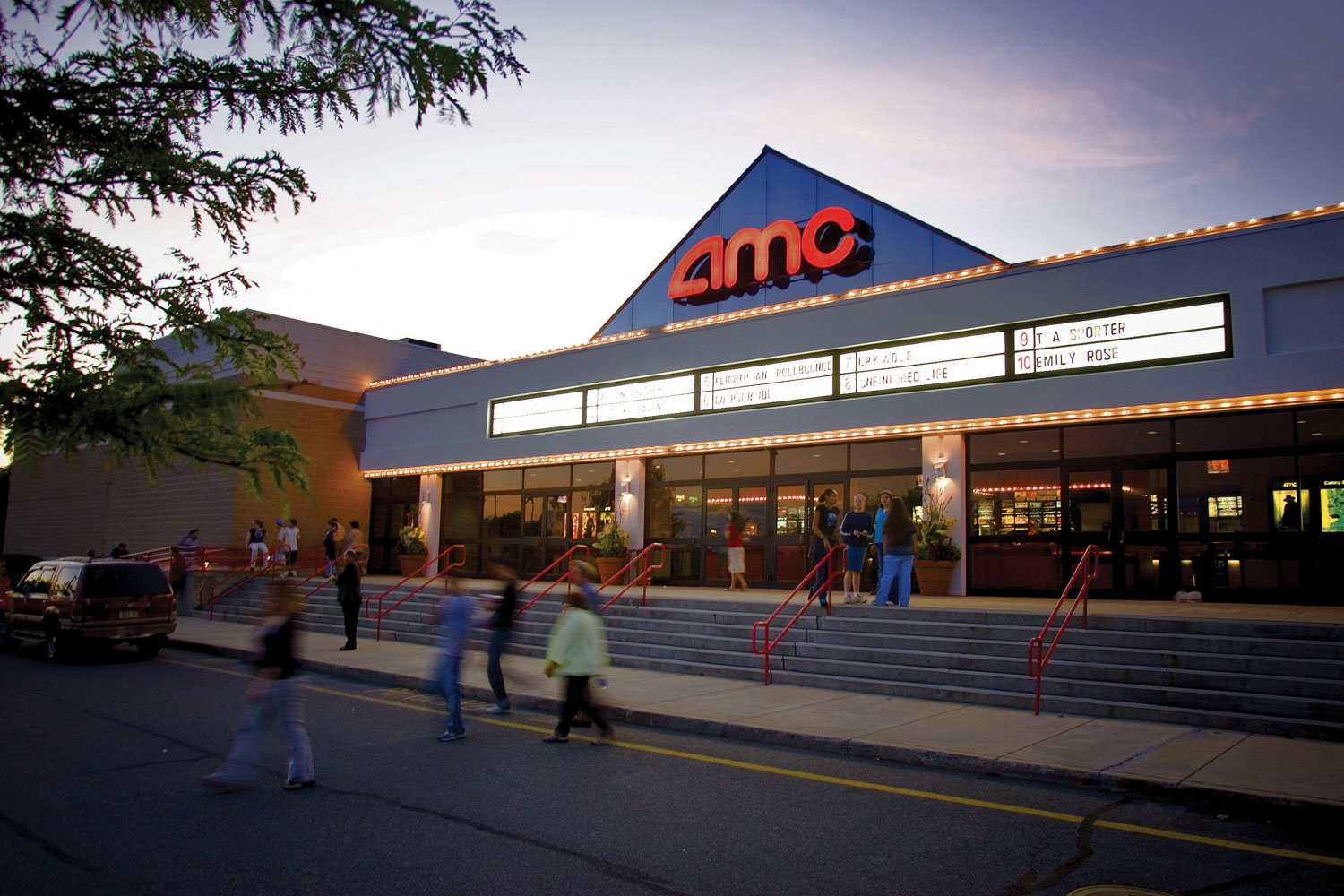 Burlington 10 Cinema - The Davis Companies