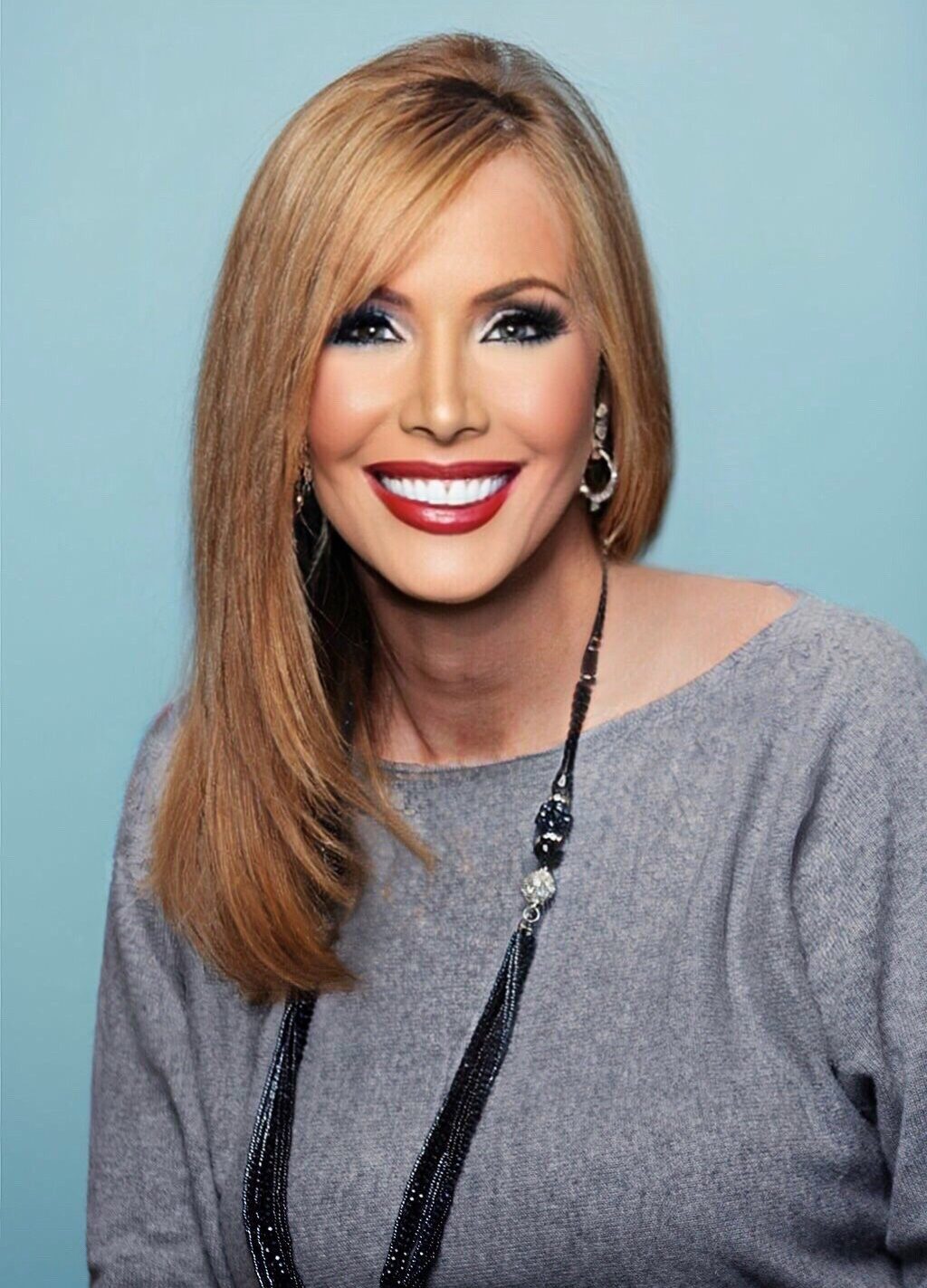 Profile Picture of Elle Calcagno