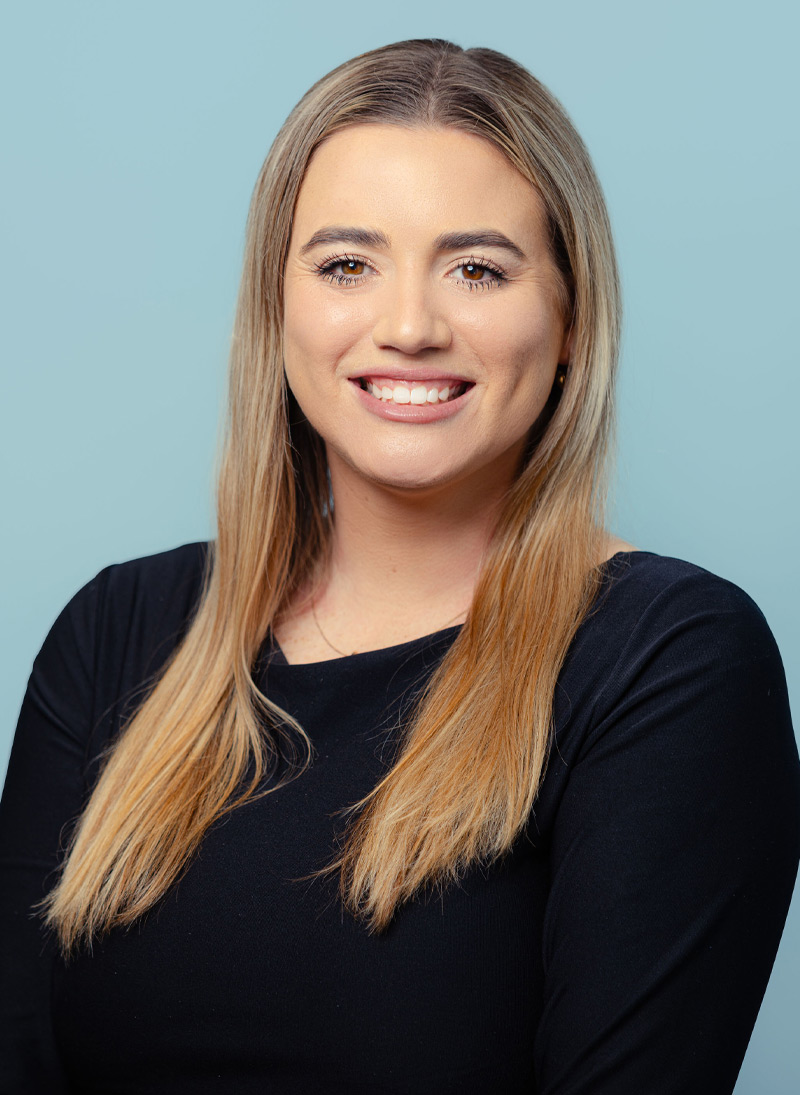 Profile Picture of Mia Foley